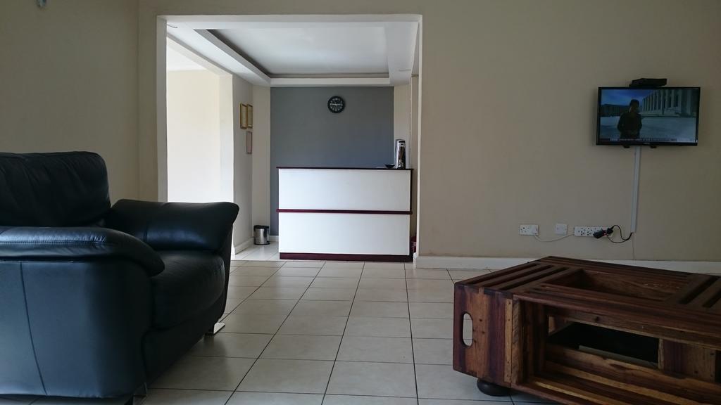 Lepatino Bed & Breakfast Livingstone Extérieur photo