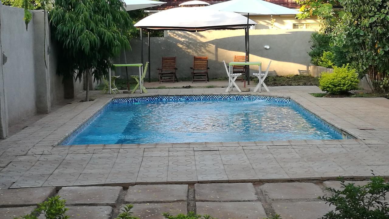Lepatino Bed & Breakfast Livingstone Extérieur photo