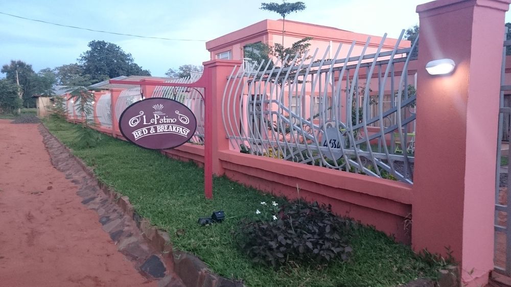 Lepatino Bed & Breakfast Livingstone Extérieur photo