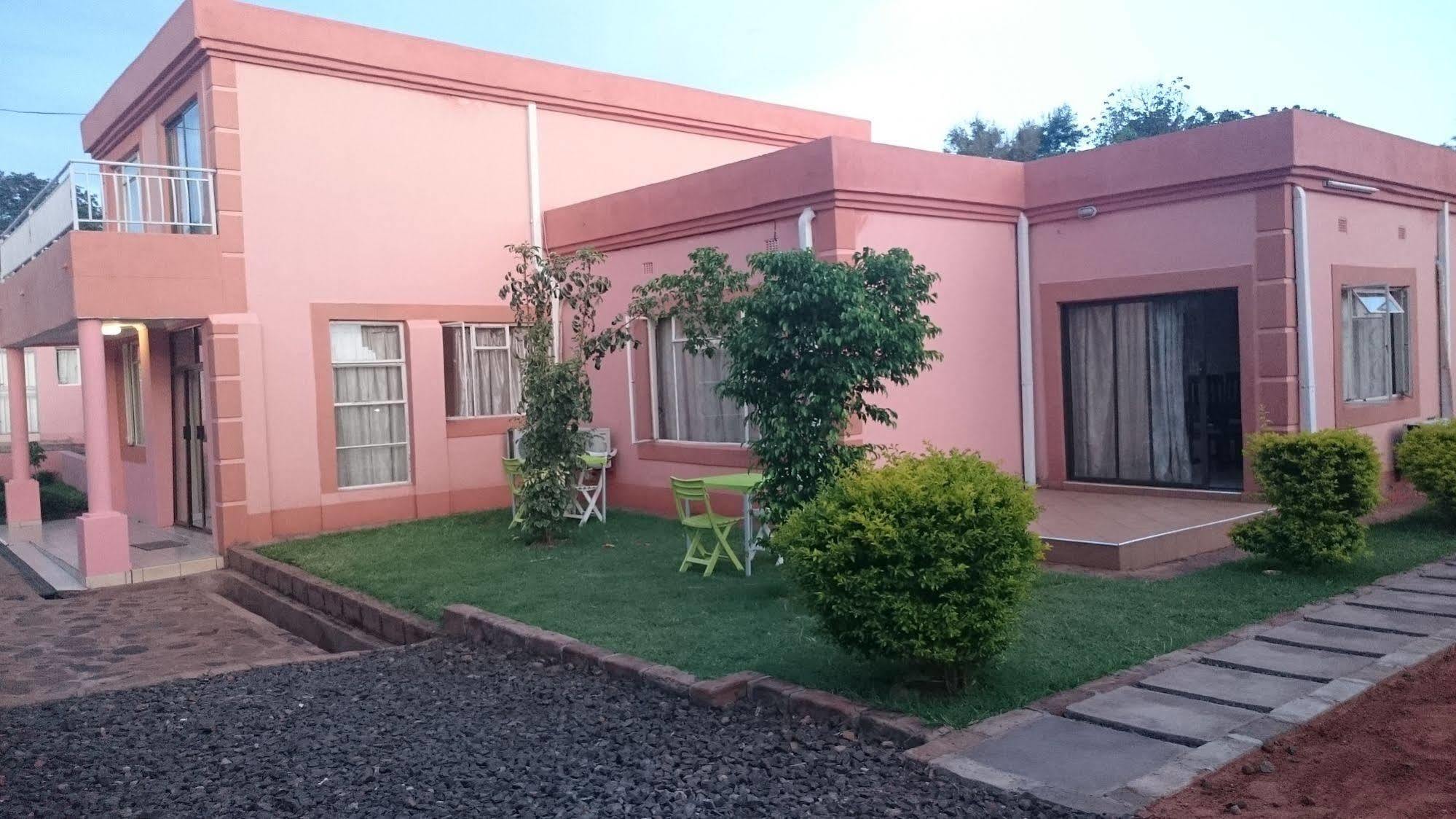 Lepatino Bed & Breakfast Livingstone Extérieur photo