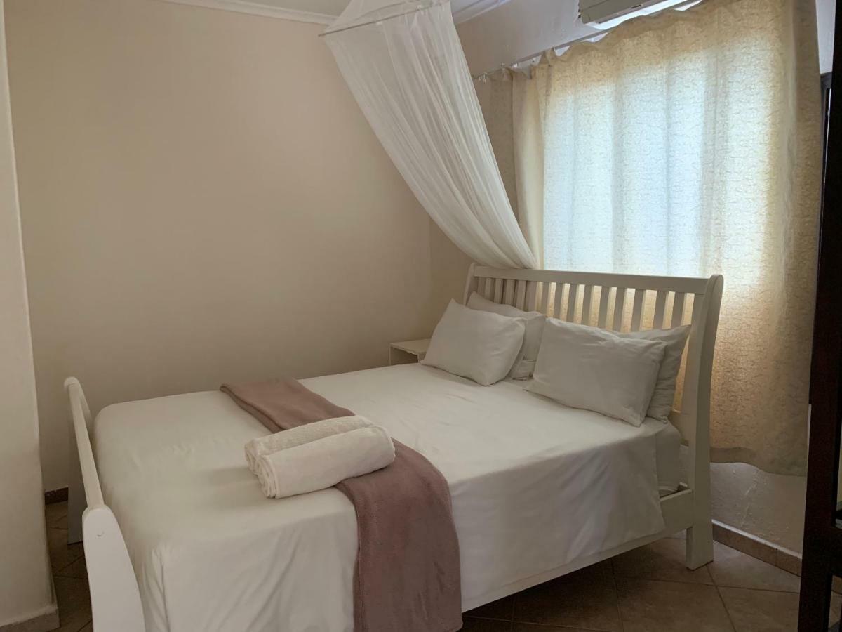 Lepatino Bed & Breakfast Livingstone Extérieur photo